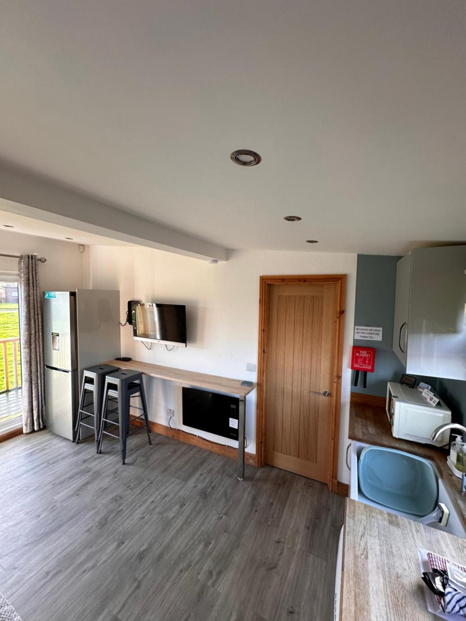 Apartment B3 Rickardos Lets